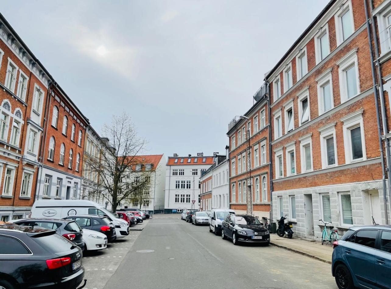Scandinavian Apartment Hotel -Lunden 2- Central 2 Room Apartment Horsens Exterior photo